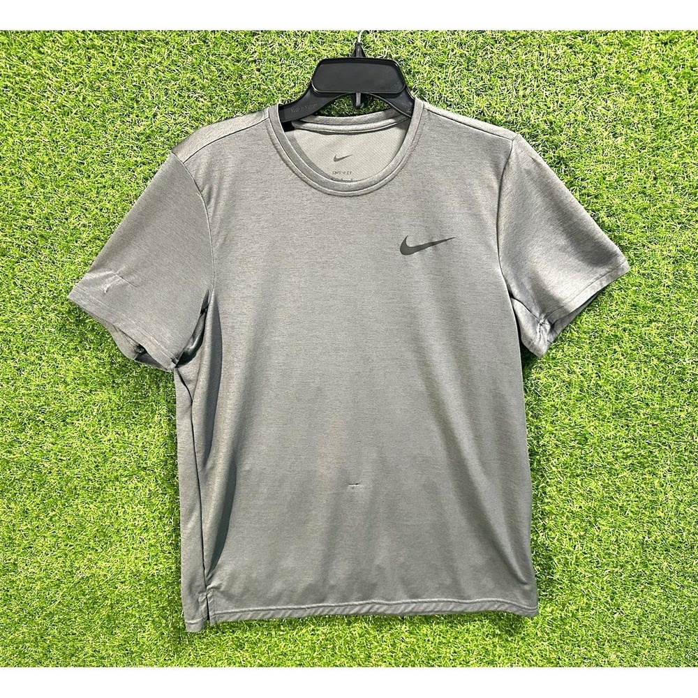 Nike Dri-FIT Men's Gray Crew Neck Short Sleeve Breathable T-Shirt Size L